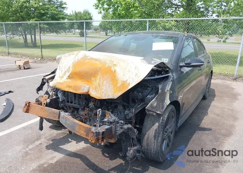 2021 Kia Forte Gt-Line из США, поврежденный, VIN 3KPF34AD3ME270217